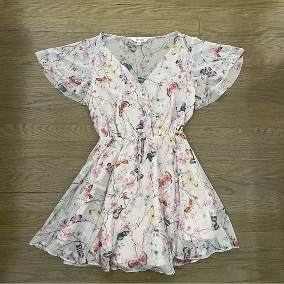 REVOLVE Steve Madden Kirsty Butterfly Dress in Light Pink Size Small - Picture 4 of 10